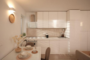 Doboz Apartments